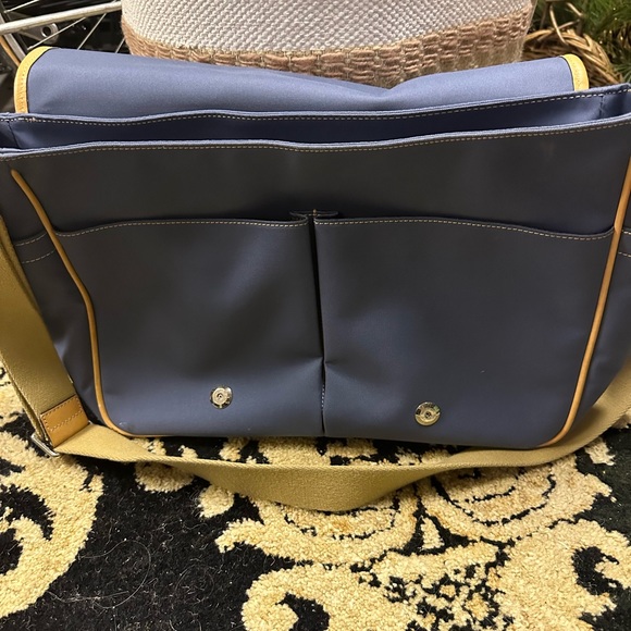 Coach 6437 crossbody signature travel messenger bag - Picture 3 of 4